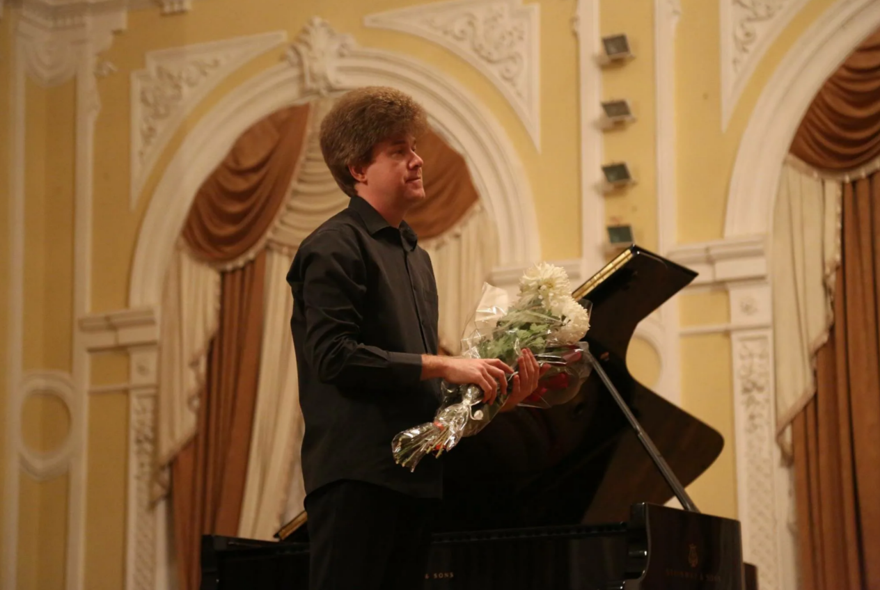 Сергей Главатских